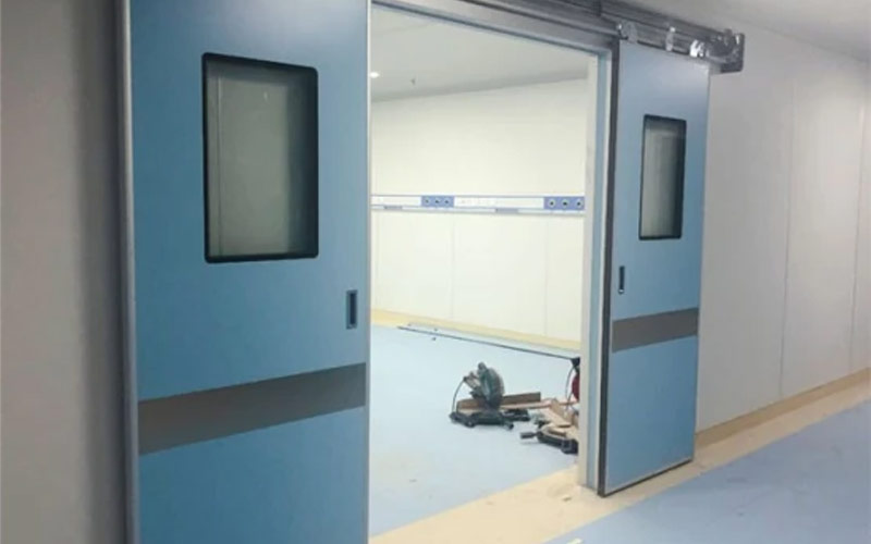 عکس درب اتاق عمل